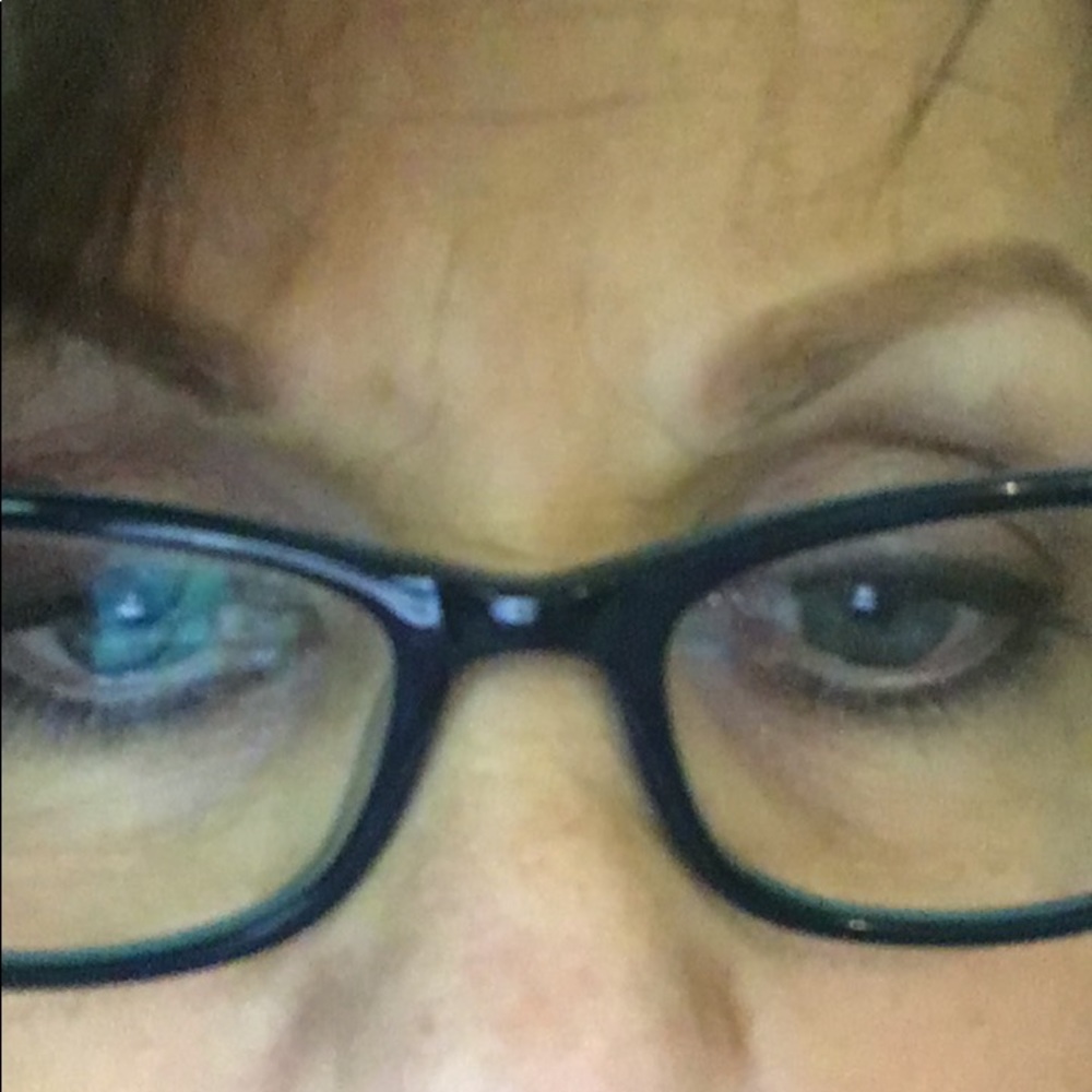 Meet your Posher, Cindi